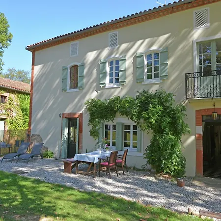 Tasteful In With Private Terrace Artigat