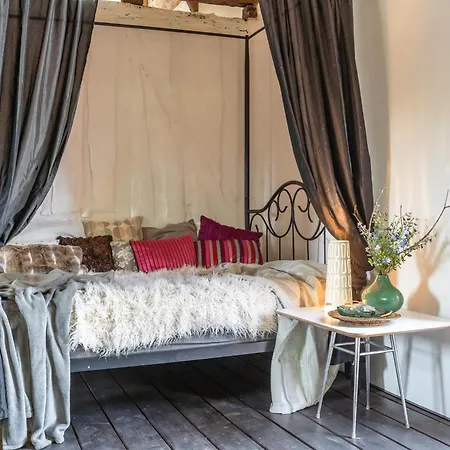 فيلة Tasteful In With Private Terrace Artigat