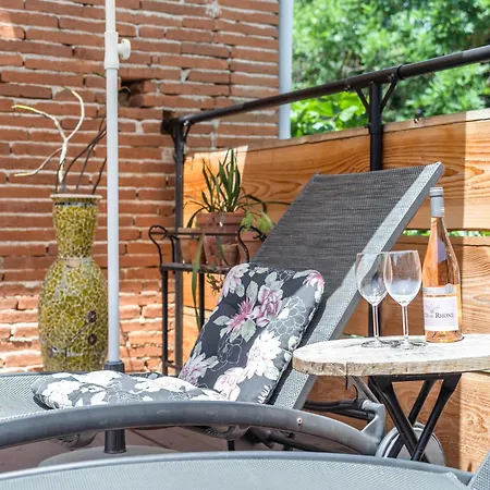 Tasteful In With Private Terrace فيلة